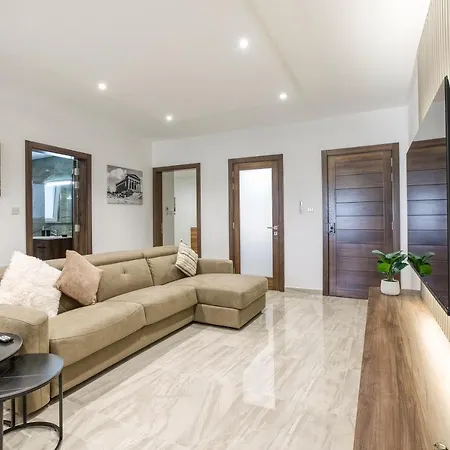 Daire Luxurious, Spacious Fully Equipped In Swieqi By 360 Estates Is-Swieqi